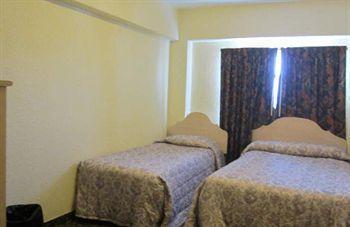 Traveler'S Hotel Salinas Luaran gambar